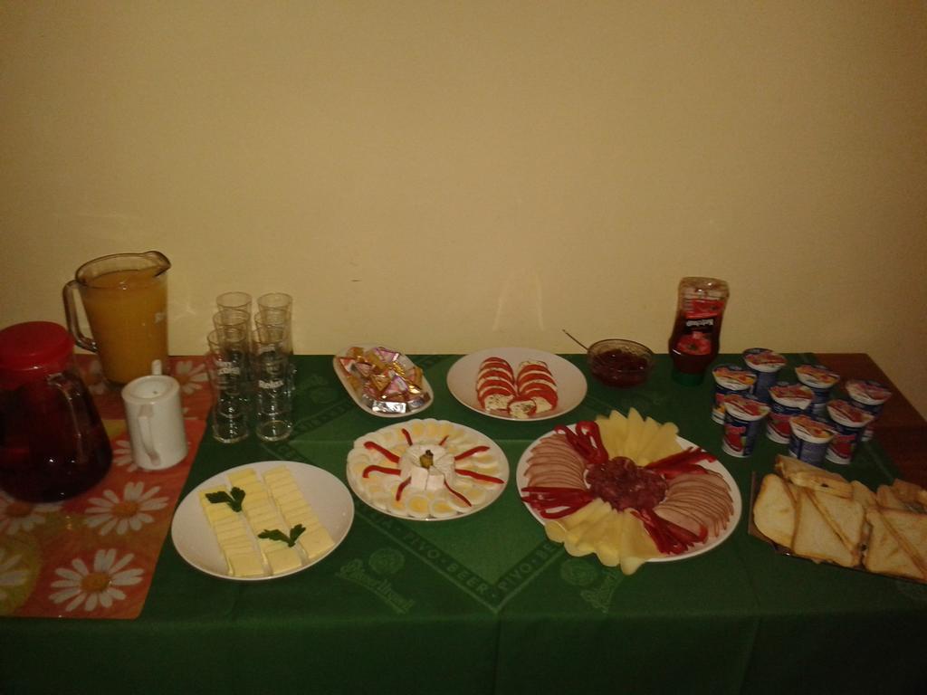 Chata Jawa Hotel Strazne Luaran gambar